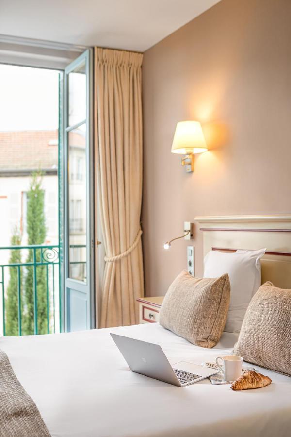 Hotel Spa Thermalia Châtel-Guyon Exterior foto